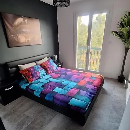 Daire T2 Cosy Romantic, Balcon,clim, Parking Gratuit *